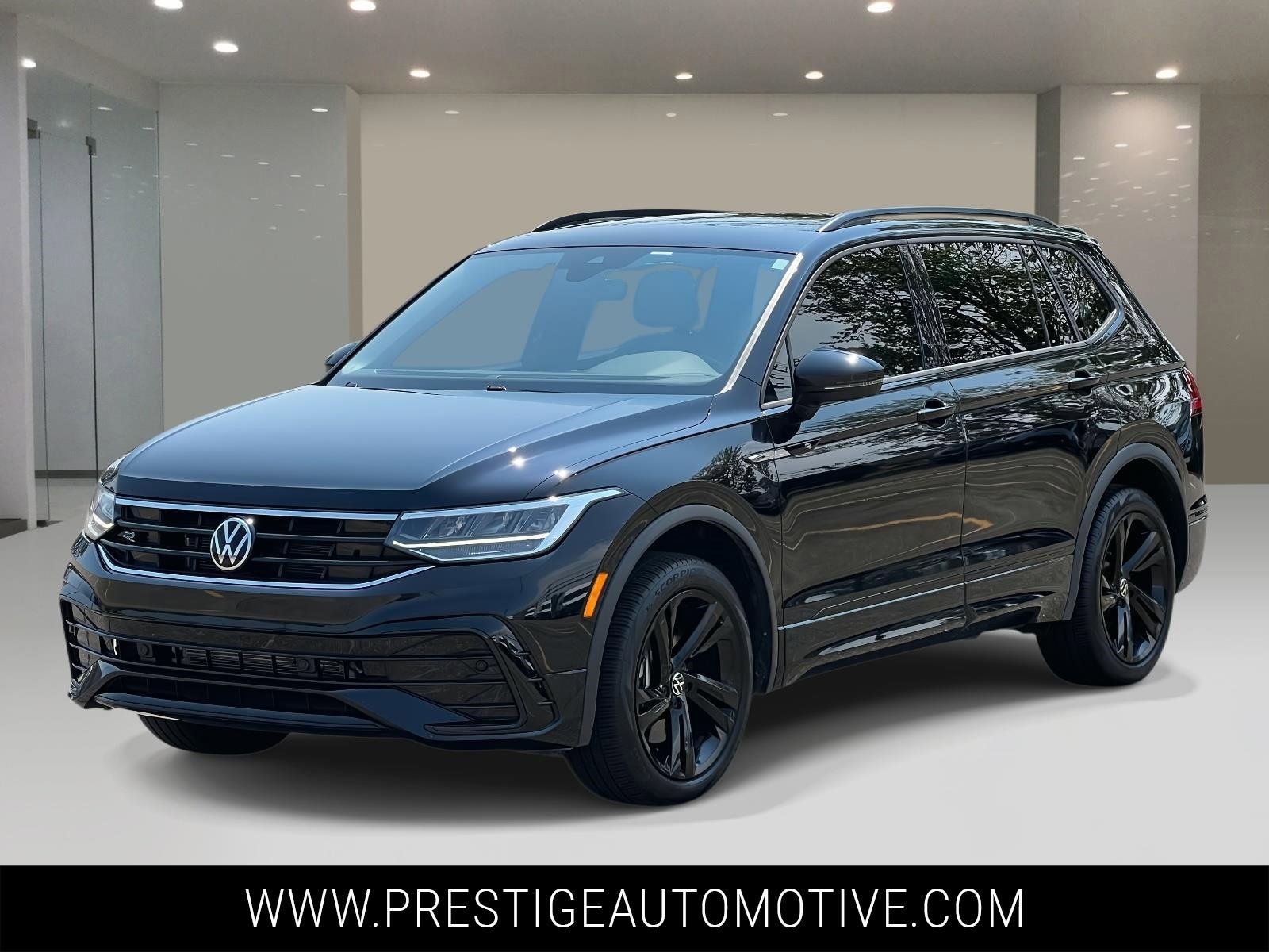 Used 2023 Volkswagen Tiguan SE R-Line