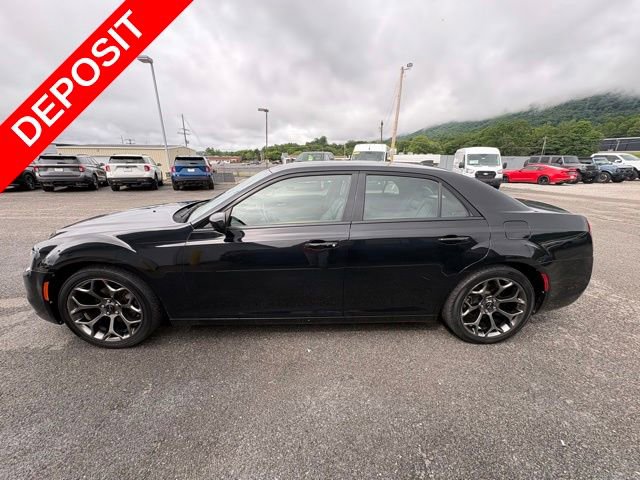Used 2017 Chrysler 300 S RWD image 12