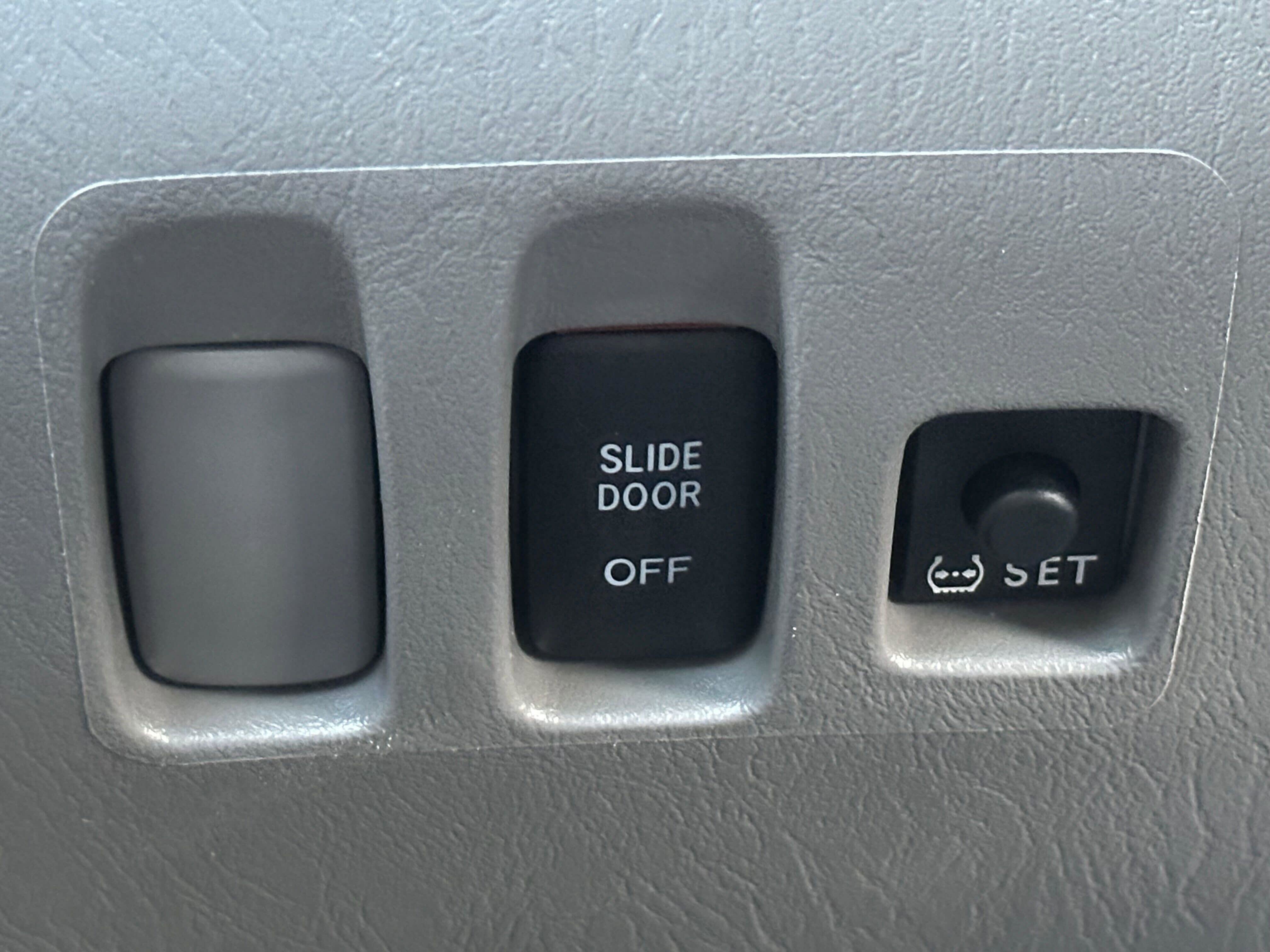 Used 2008 Toyota Sienna LE image 25