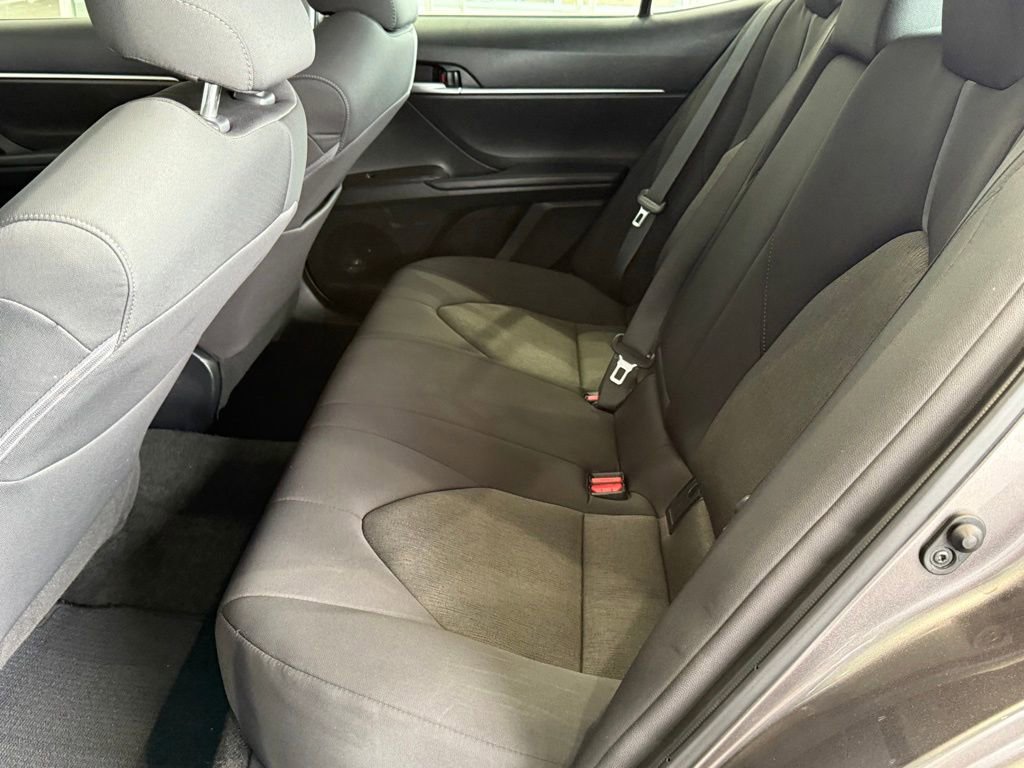 Used 2024 Toyota Camry LE image 32