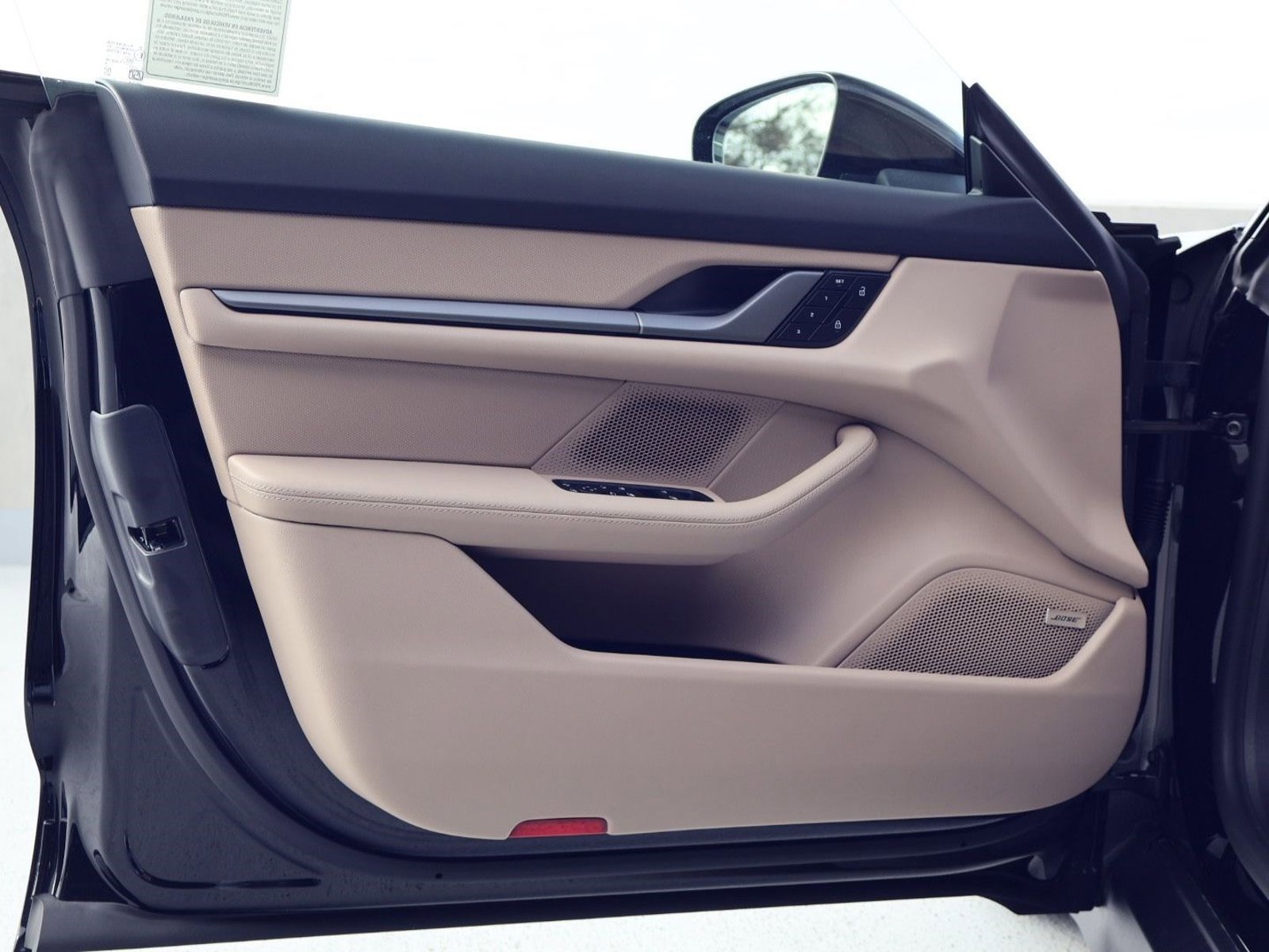 New 2026 Porsche Taycan image 13