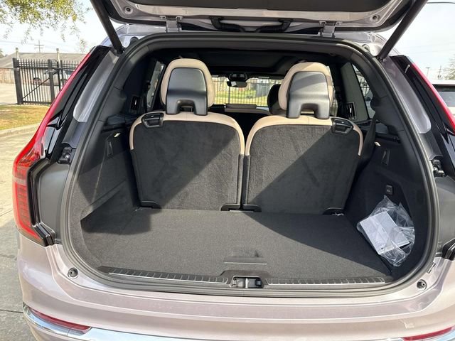 New 2026 Volvo XC90 B6 Ultra image 10