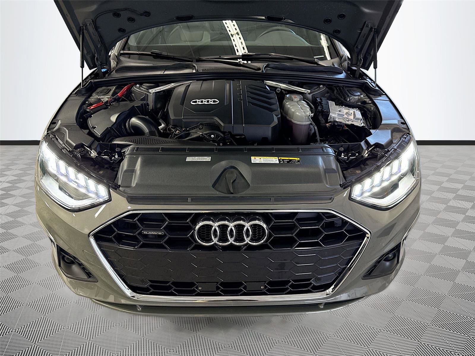Certified 2024 Audi A4 2.0T Premium w/ Convenience Package AWD/4WD image 31