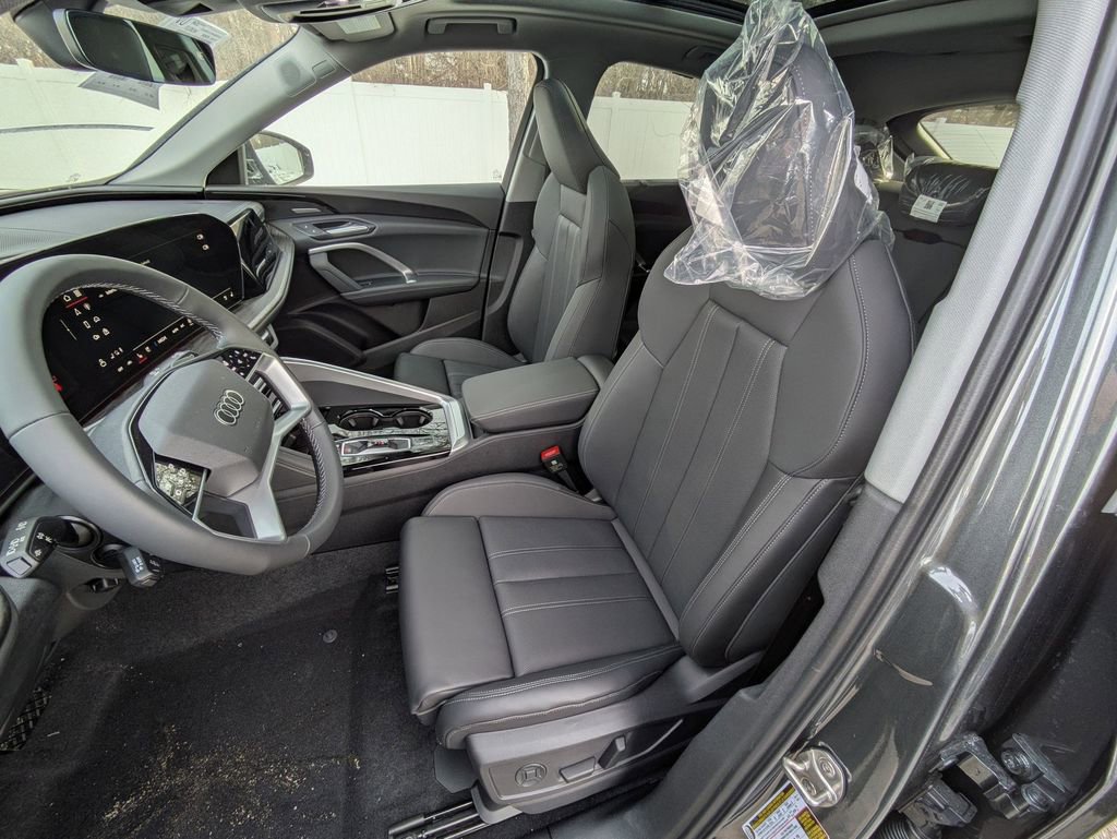 New 2025 Audi Q5 Premium Plus image 8