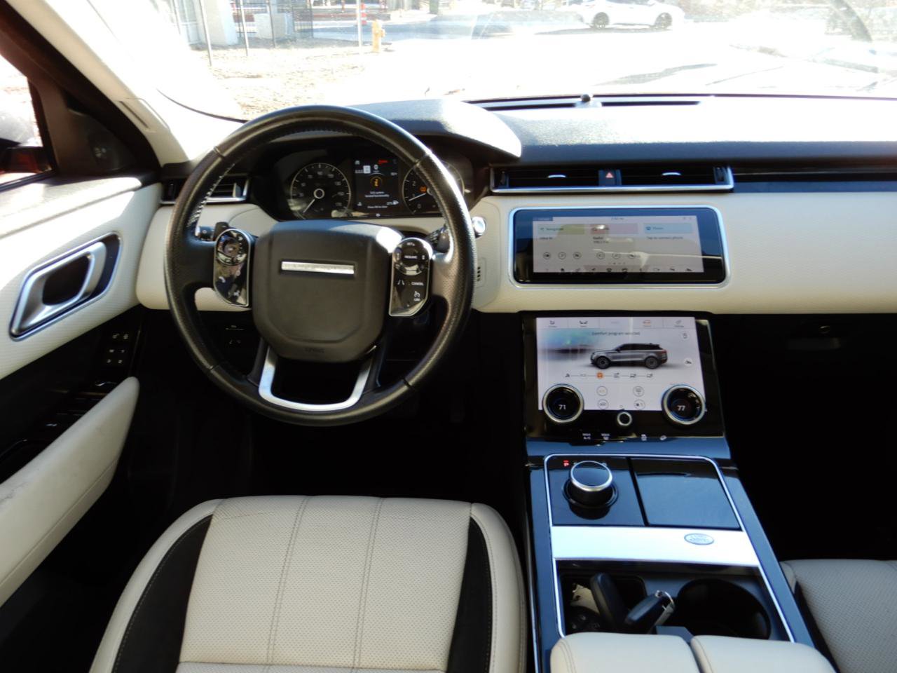 Used 2019 Land Rover Range Rover Velar S AWD/4WD image 20