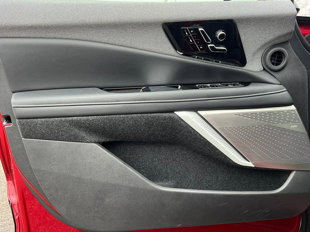 New 2026 Cadillac Optiq Sport 1 image 12