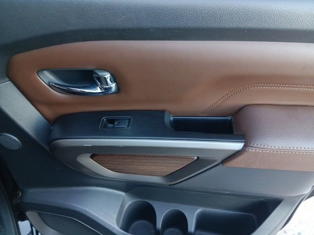 Used 2020 Nissan Titan Platinum Reserve w/ Moonroof Package image 36