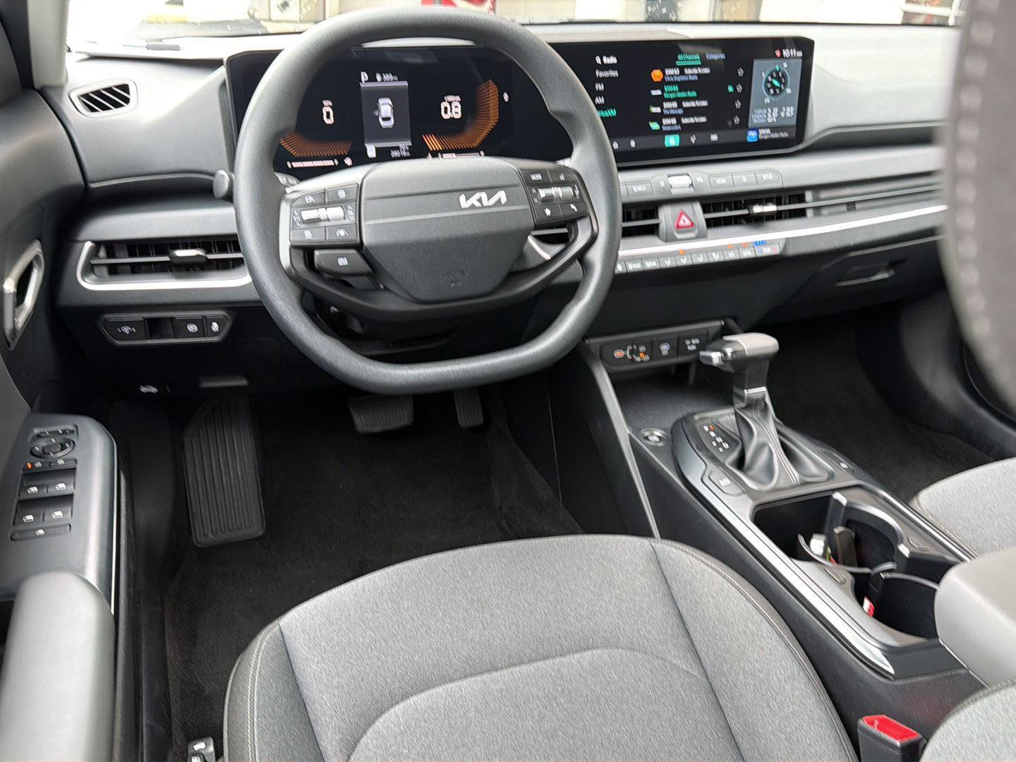 Used 2025 Kia K4 FWD image 18