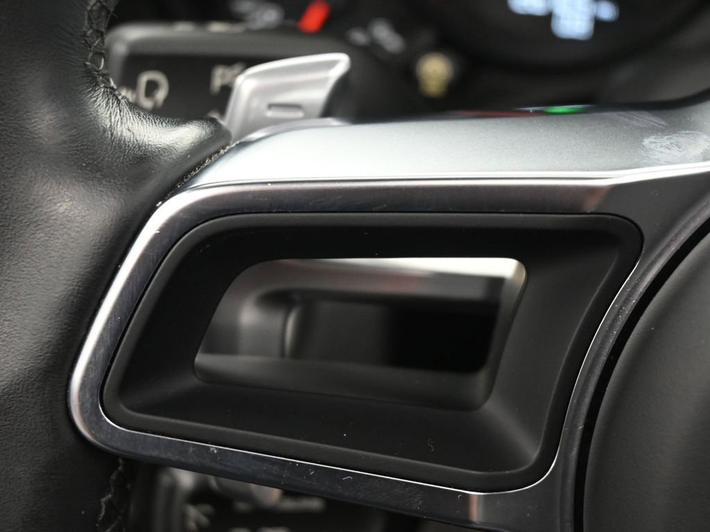 Certified 2019 Porsche 911 Targa 4S AWD/4WD image 22