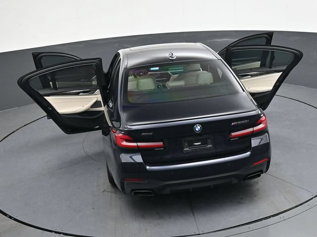 Used 2023 BMW M550i xDrive w/ Dynamic Handling Package AWD/4WD image 36