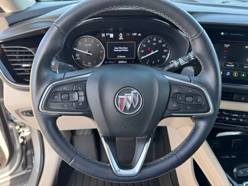 Used 2023 Buick Envision Avenir image 12