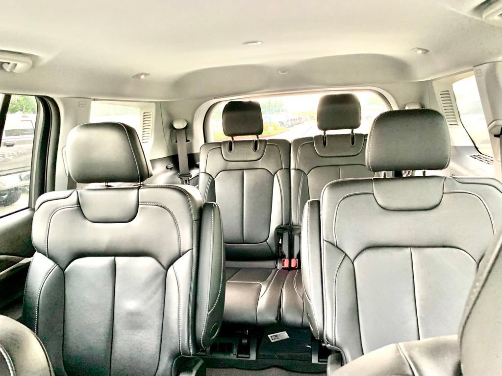 Used 2022 Jeep Grand Cherokee L Limited RWD image 40