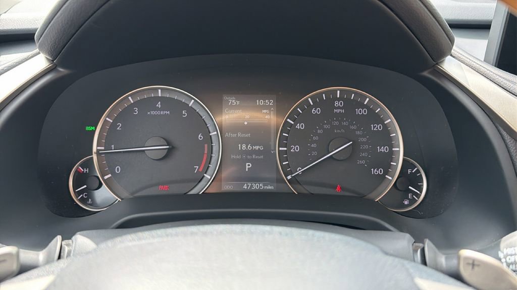 Used 2022 Lexus RX 350L FWD w/ Premium Package image 24
