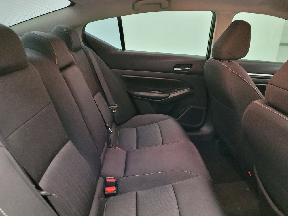 Used 2022 Nissan Altima 2.5 SV AWD/4WD image 19