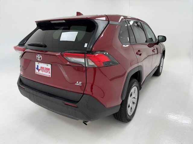 Used 2025 Toyota RAV4 LE image 40