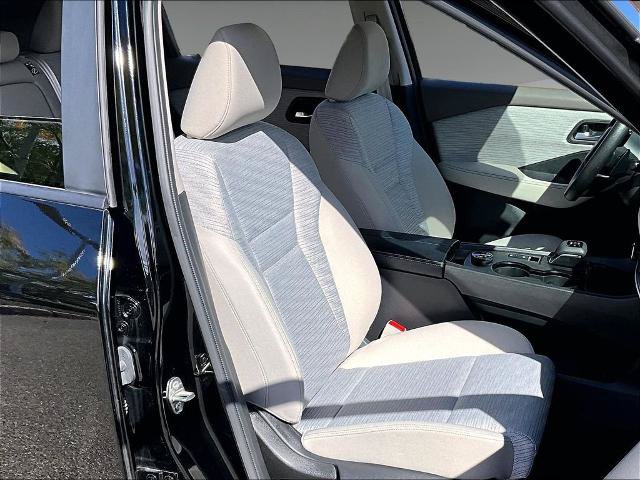 Certified 2023 Nissan Rogue SV AWD/4WD image 11