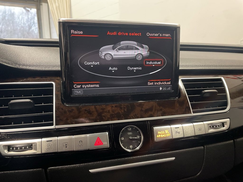 Used 2017 Audi A8 L 4.0T w/ Dynamic Package image 25