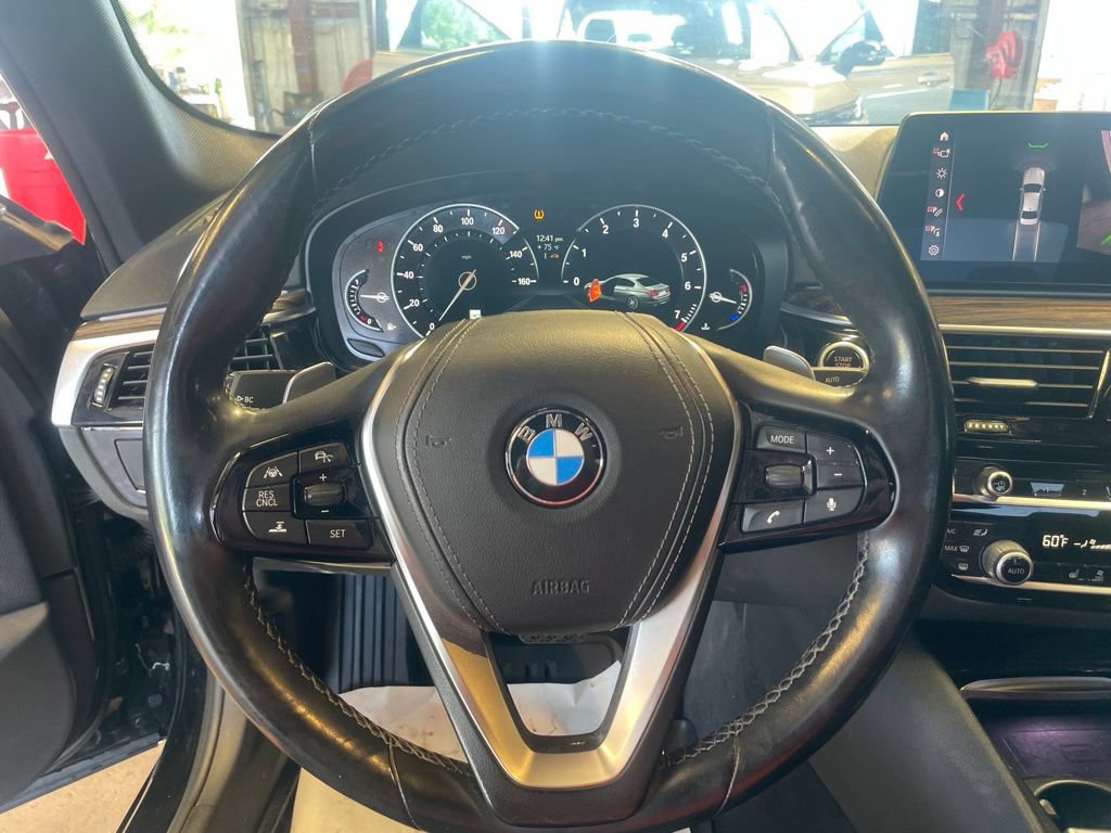 Used 2019 BMW 540i RWD image 25