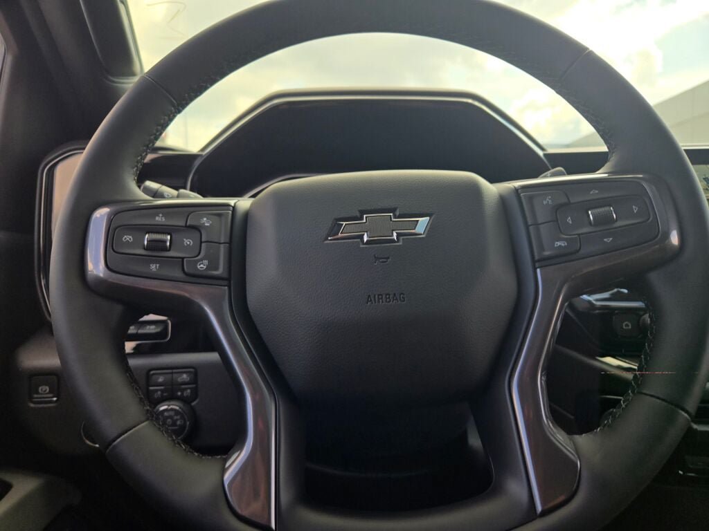 New 2026 Chevrolet Silverado 1500 ZR2 AWD/4WD image 35