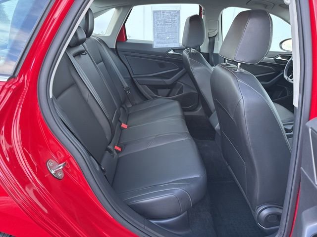 Certified 2019 Volkswagen Jetta SE image 24