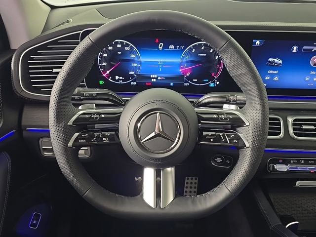 Used 2026 Mercedes-Benz GLS 450 4MATIC image 32
