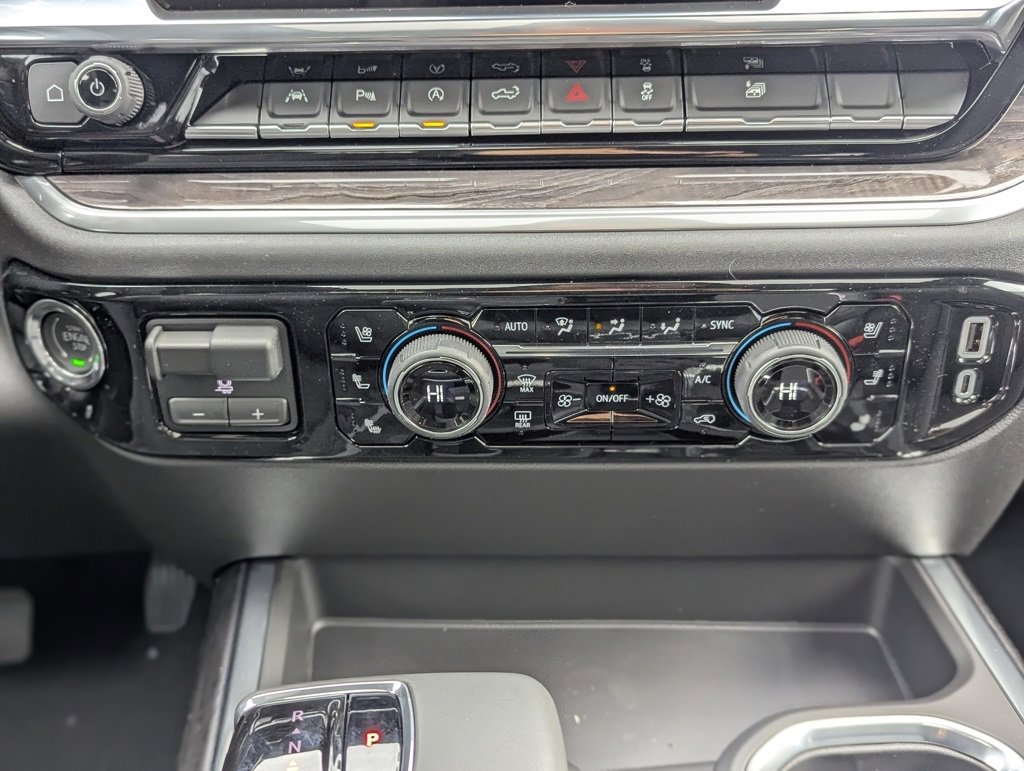 New 2026 Chevrolet Silverado 1500 LTZ w/ LTZ Premium Package image 27