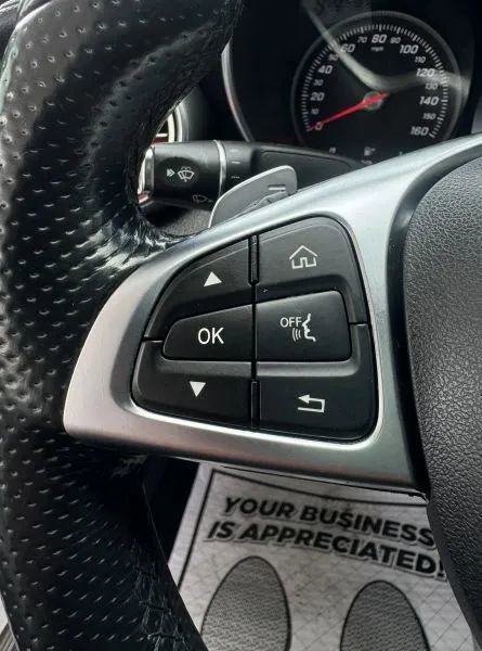Used 2015 Mercedes-Benz C 300 4MATIC Sedan image 31