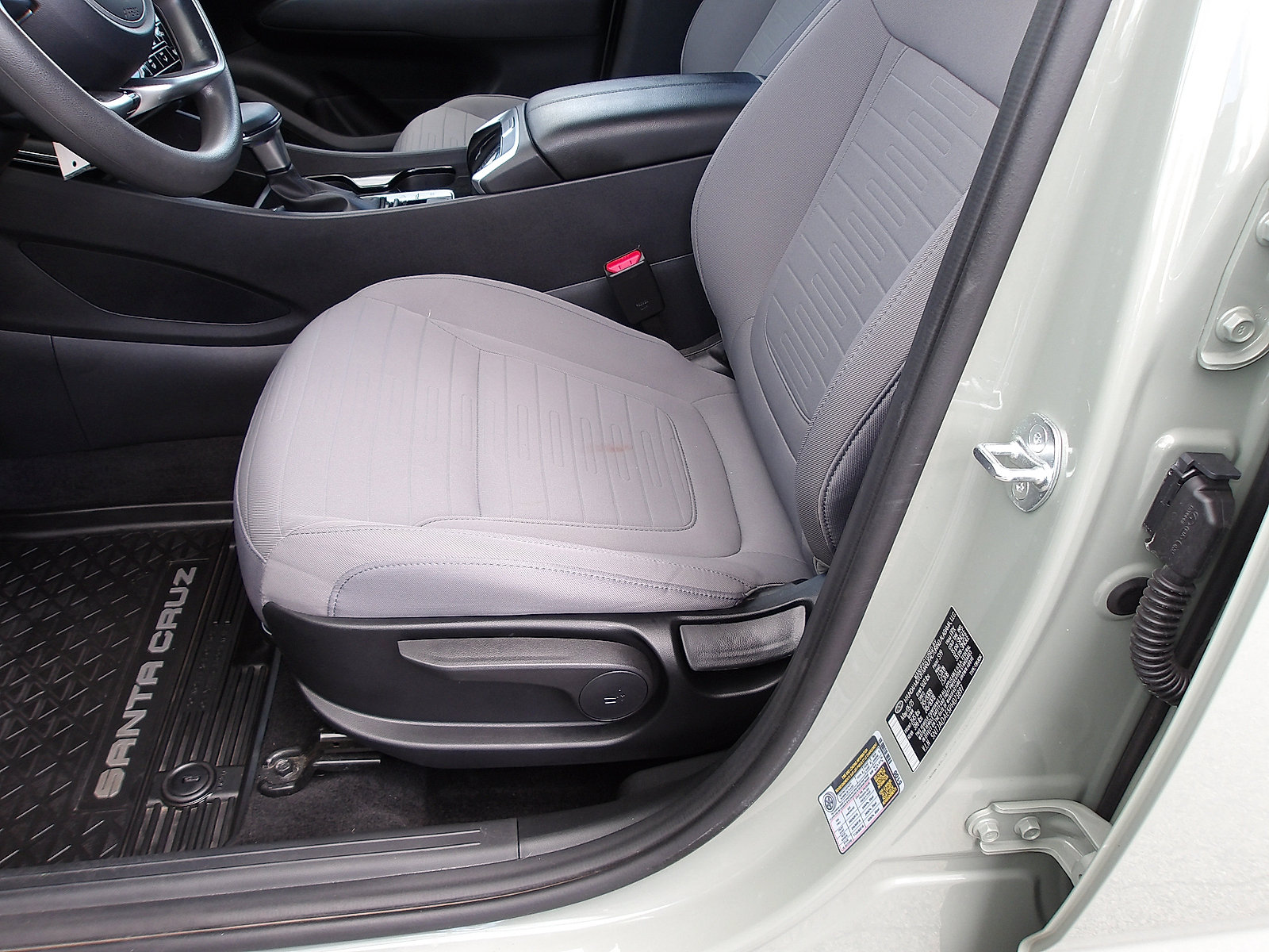 Certified 2023 Hyundai Santa Cruz SE AWD/4WD image 12