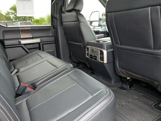 Used 2022 Ford F250 Lariat w/ Chrome Package AWD/4WD image 9