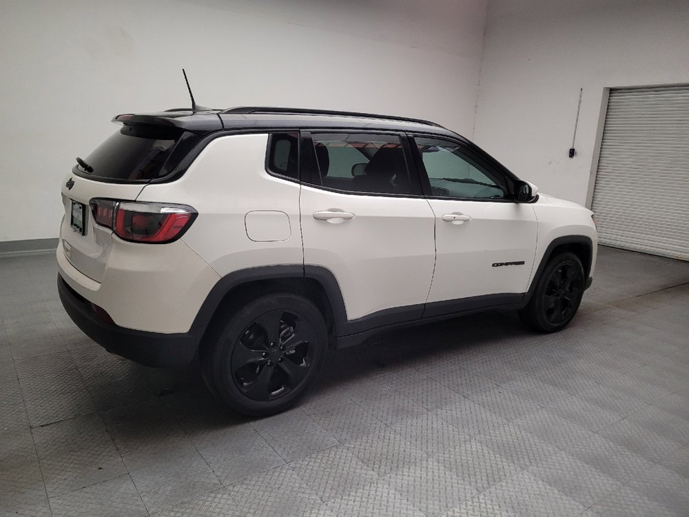Used 2020 Jeep Compass Latitude FWD image 10