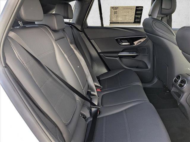 Used 2026 Mercedes-Benz GLC 300 4MATIC image 21