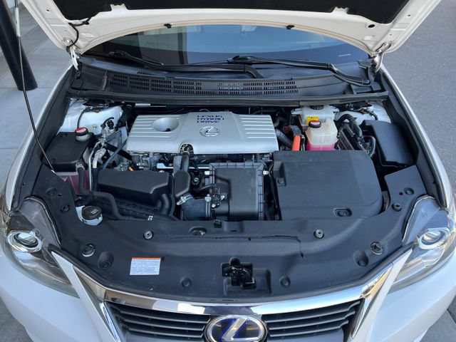 Used 2016 Lexus CT 200h w/ Navigation Package FWD image 53