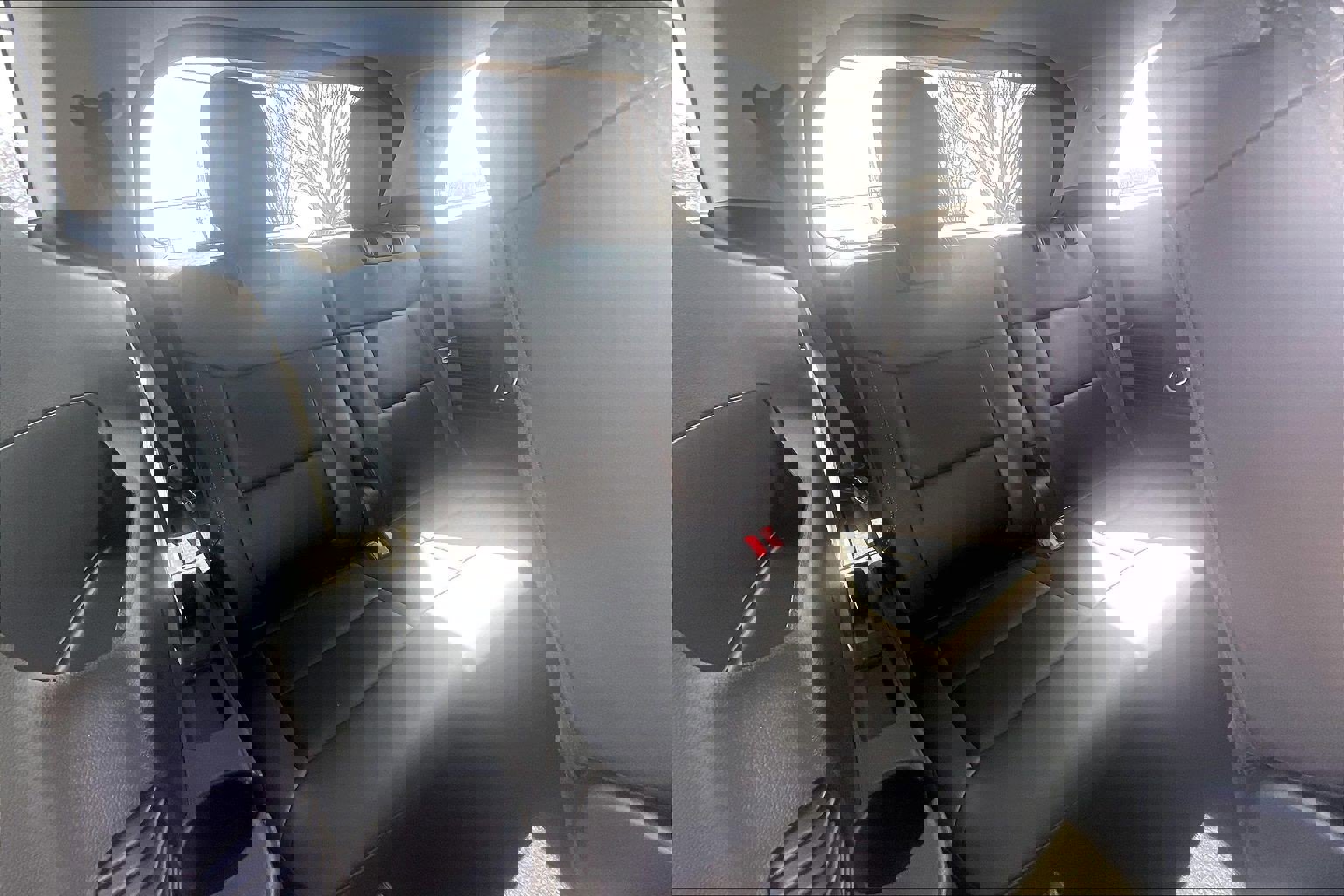 Used 2024 Ford Explorer XLT w/ Equipment Group 202A image 32