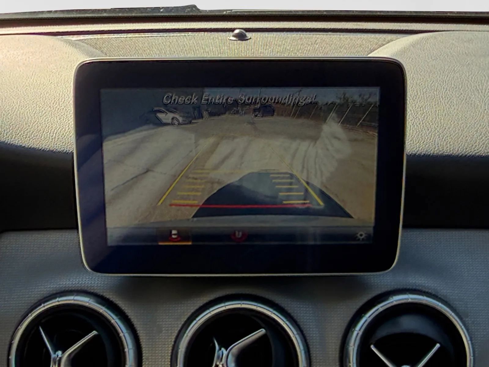 Used 2018 Mercedes-Benz CLA 250 image 37
