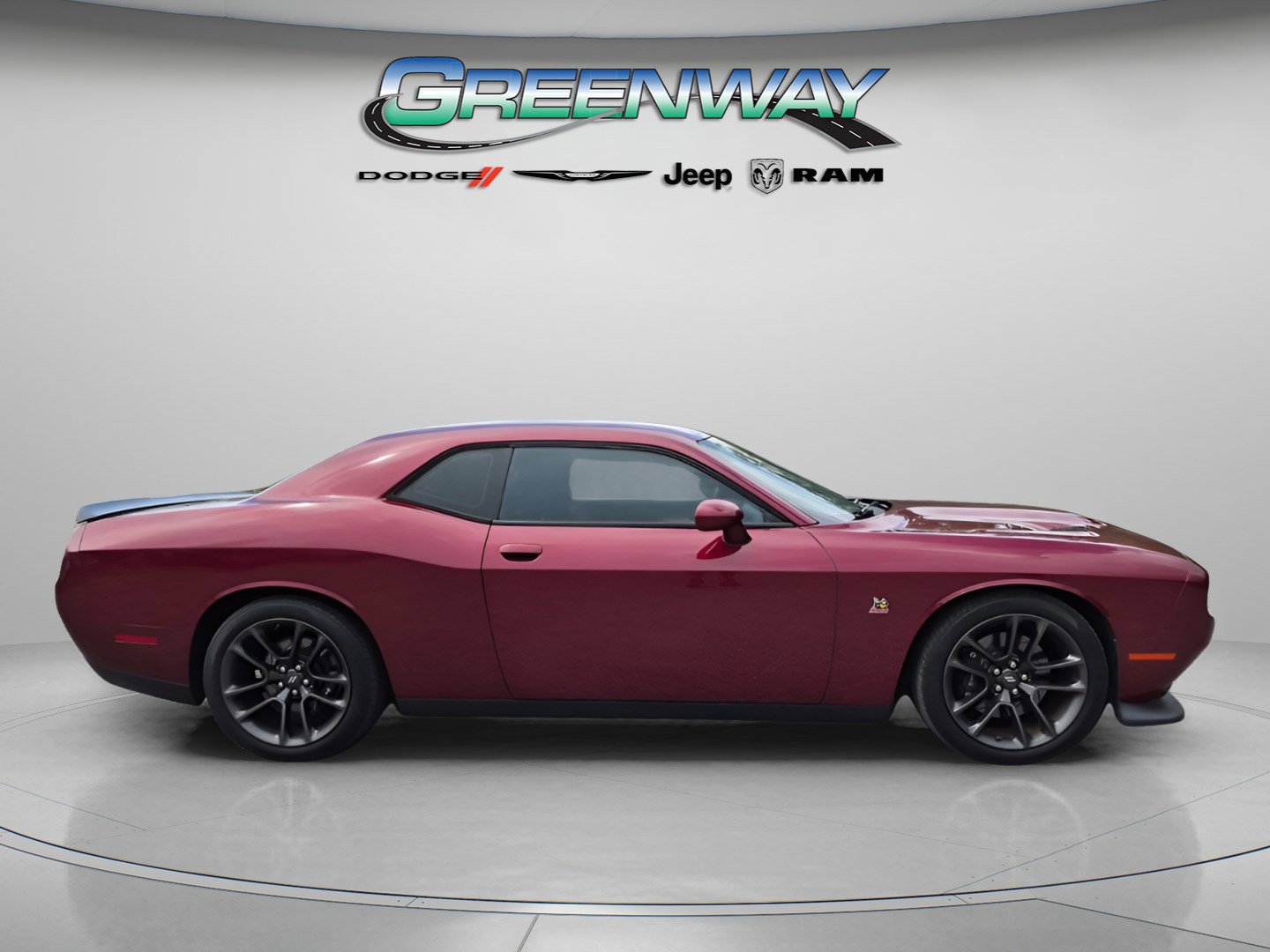 Used 2020 Dodge Challenger R/T Scat Pack RWD image 5