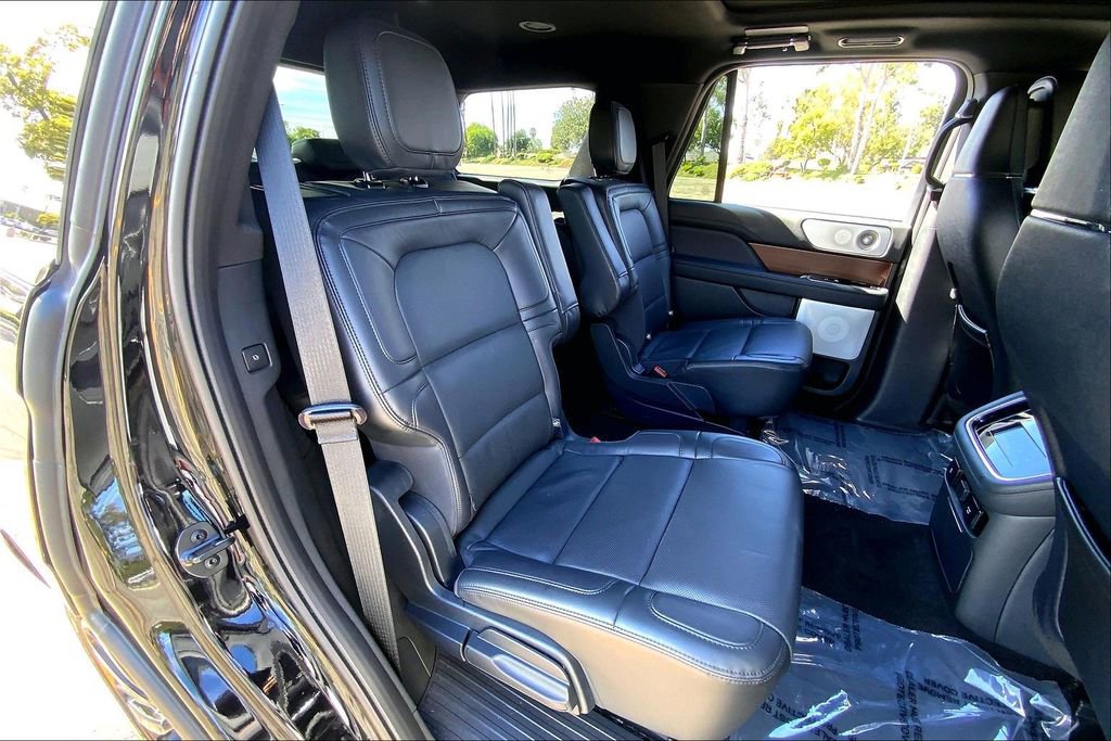 Used 2023 Lincoln Navigator Reserve image 19