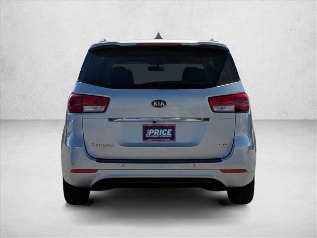 Used 2015 Kia Sedona LX image 7