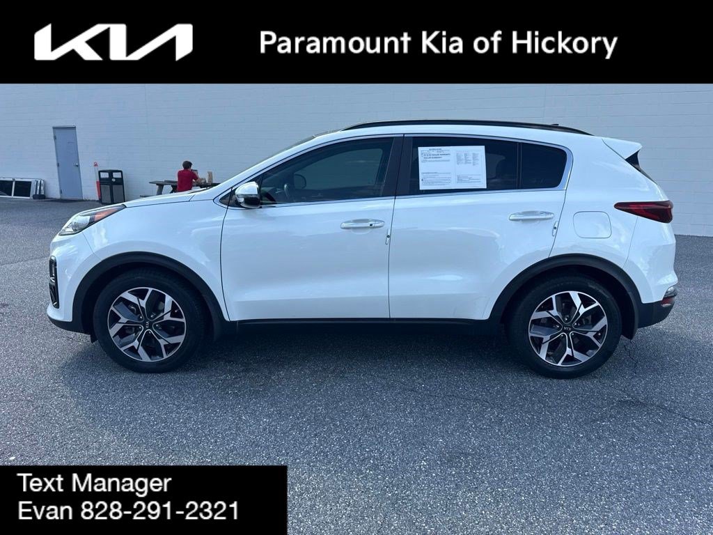 Used 2022 Kia Sportage EX w/ EX Technology Package FWD image 4