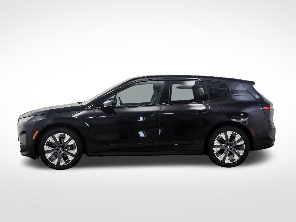 Certified 2024 BMW iX xDrive50 w/ Radiant Heating Package AWD/4WD image 2