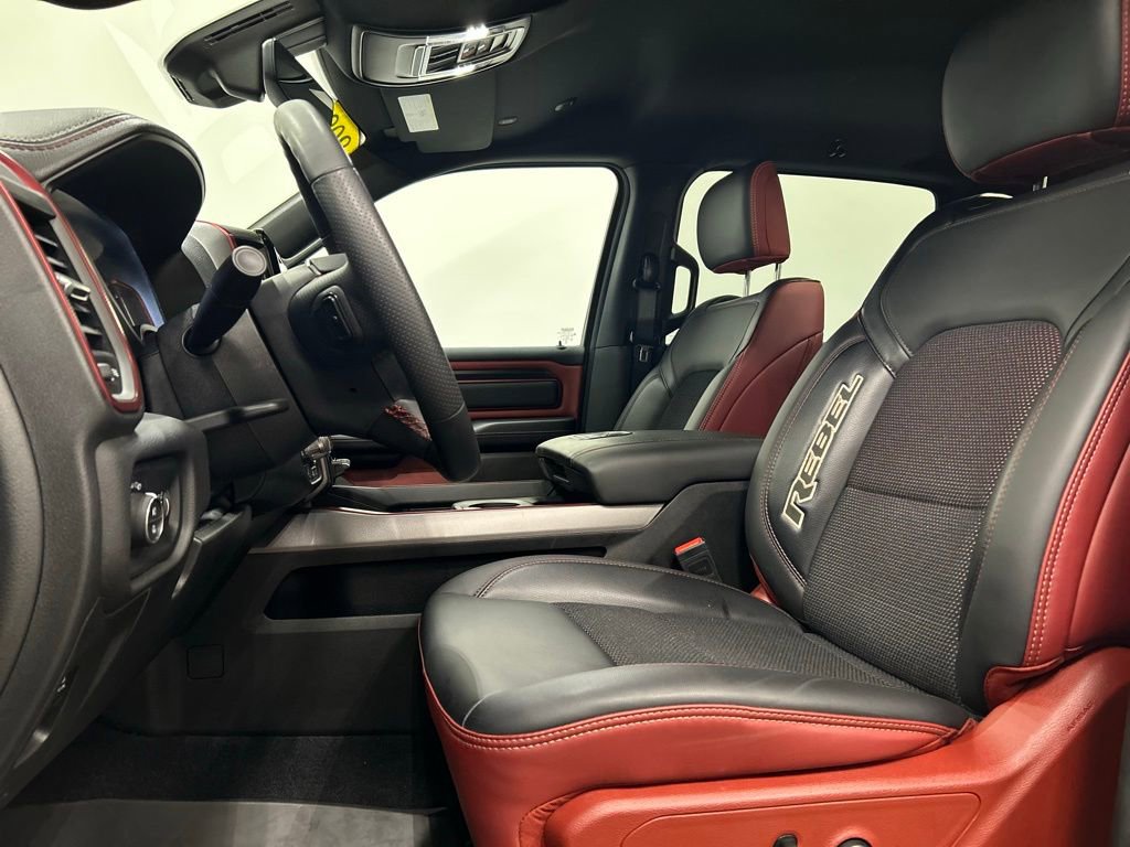 Used 2025 RAM 1500 Rebel image 10