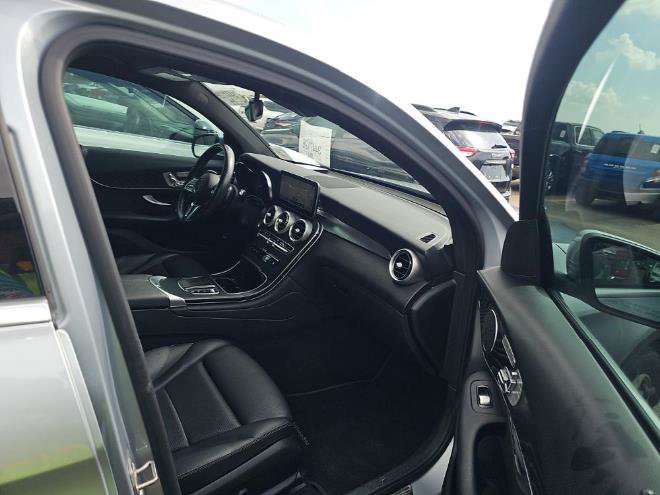 Used 2023 Mercedes-Benz GLC 300 4MATIC Coupe image 8