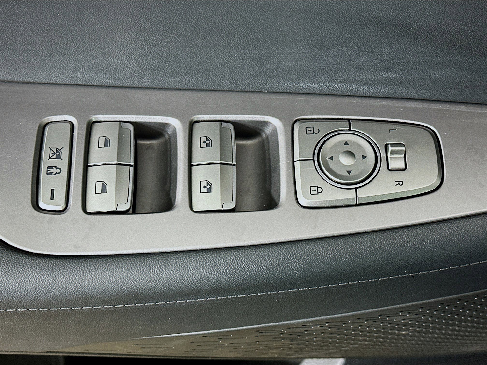 Used 2025 Hyundai Palisade SEL image 15