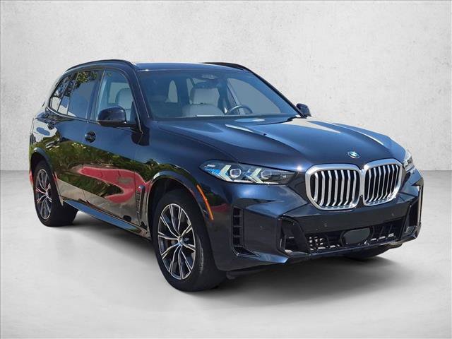 Used 2024 BMW X5 xDrive40i w/ Executive Package AWD/4WD image 3