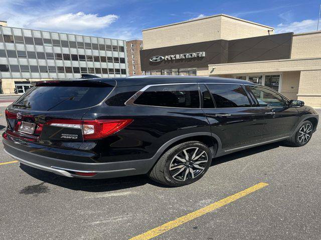 Used 2020 Honda Pilot Touring image 10