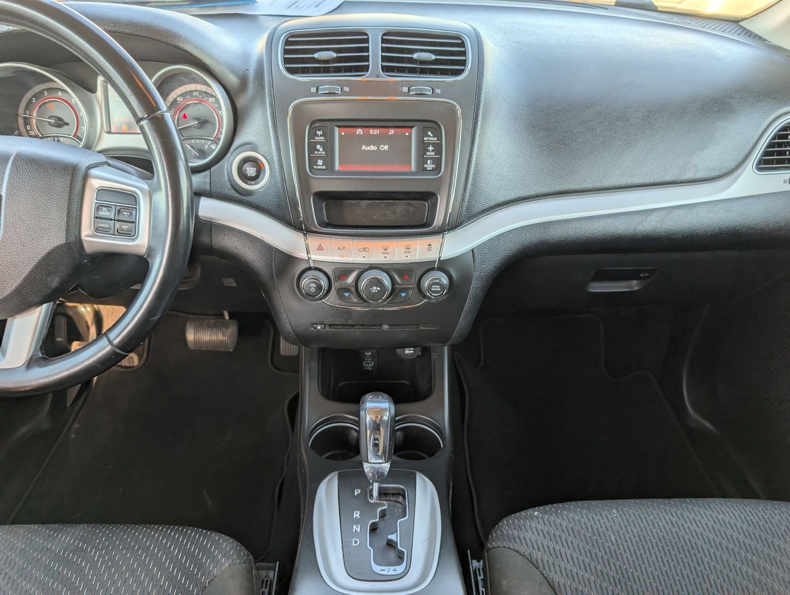 Used 2019 Dodge Journey SE w/ Connectivity Group FWD image 7