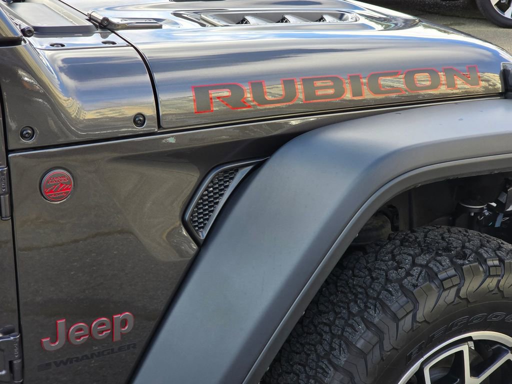 Used 2024 Jeep Wrangler Unlimited Rubicon w/ Convenience Group image 11