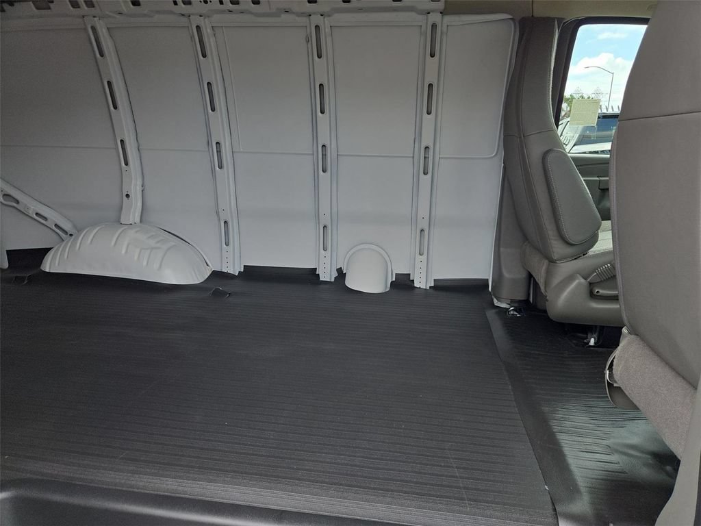 New 2026 Chevrolet Express 2500 w/ Driver Convenience Package RWD image 13