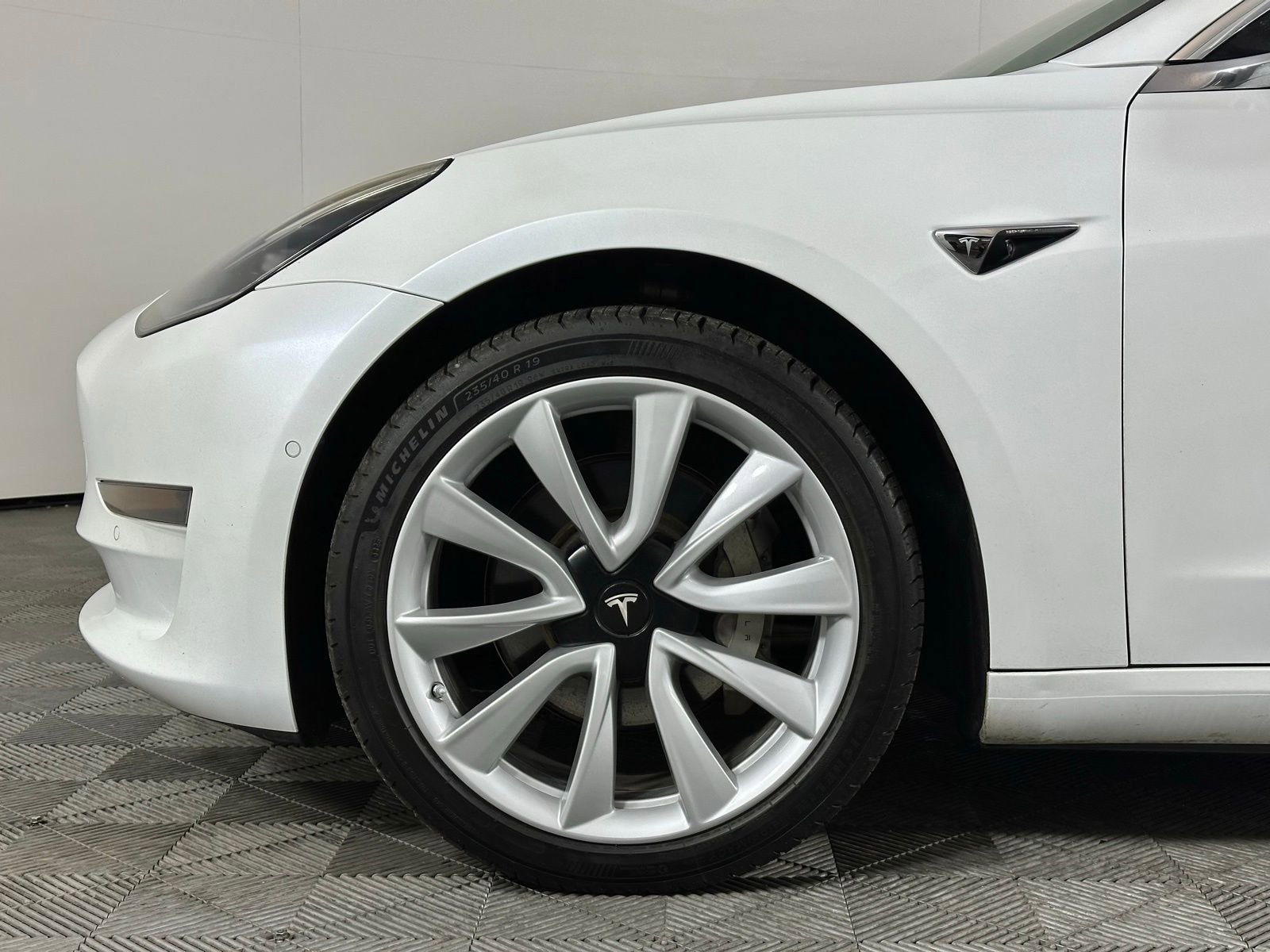 Used 2019 Tesla Model 3 Long Range image 8