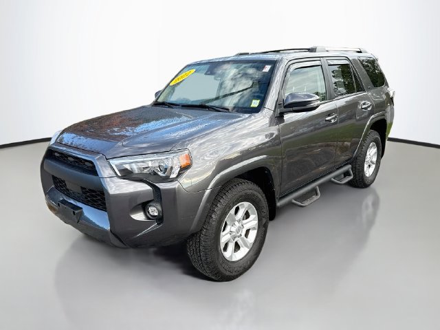 Used 2022 Toyota 4Runner SR5 Premium w/ Moonroof Package AWD/4WD image 3