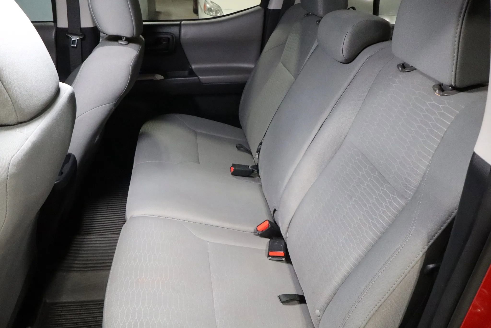 Used 2017 Toyota Tacoma SR5 w/ Tow Package image 11